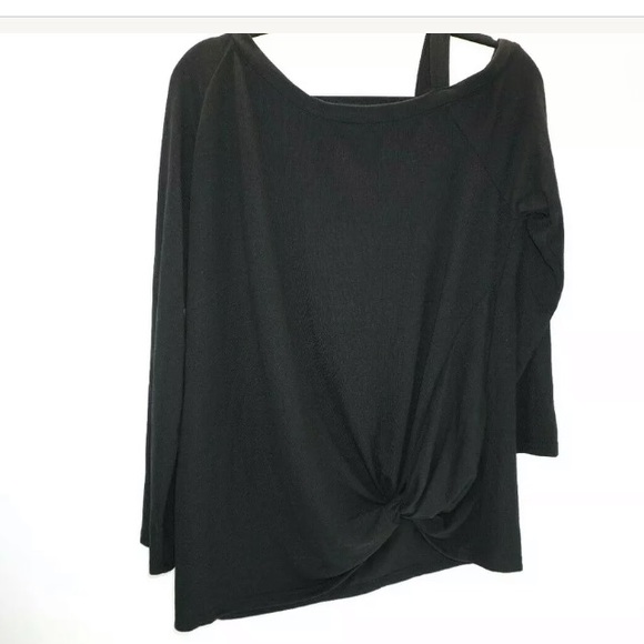 leo rosi Tops - Twist-Front drop shoulder Top